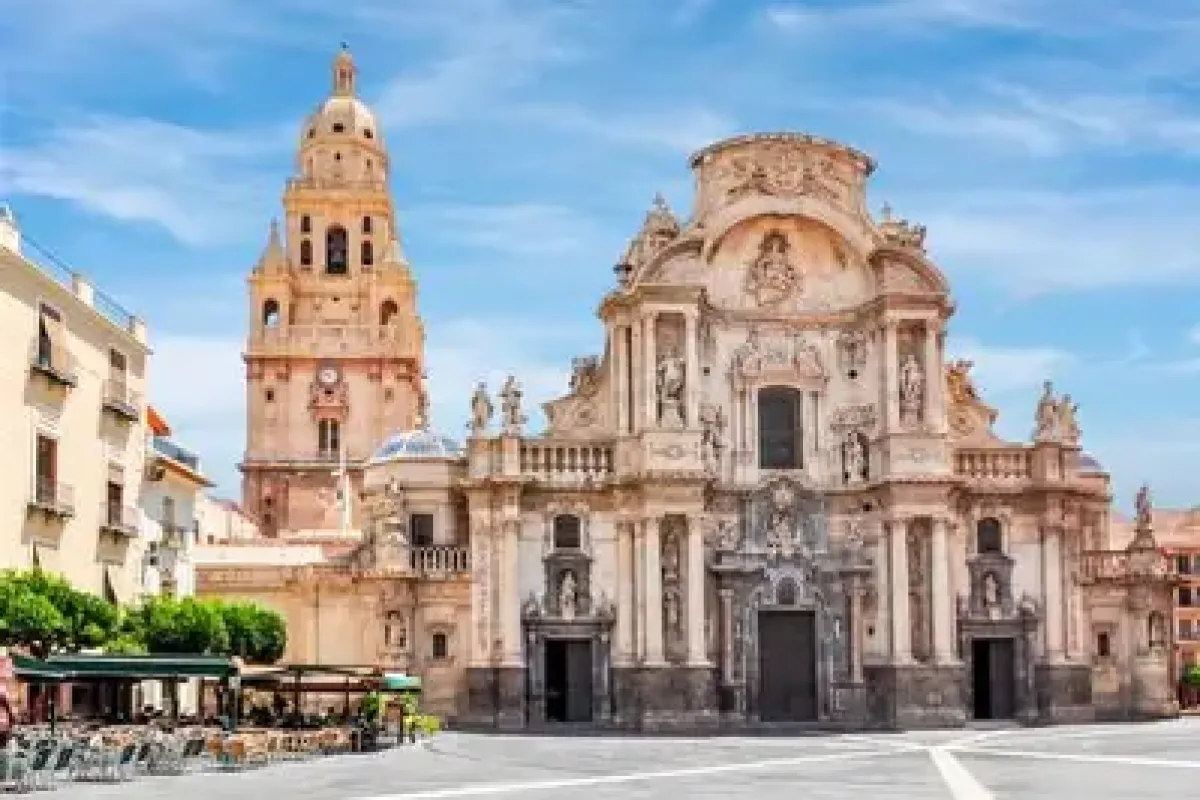 Huși - Murcia