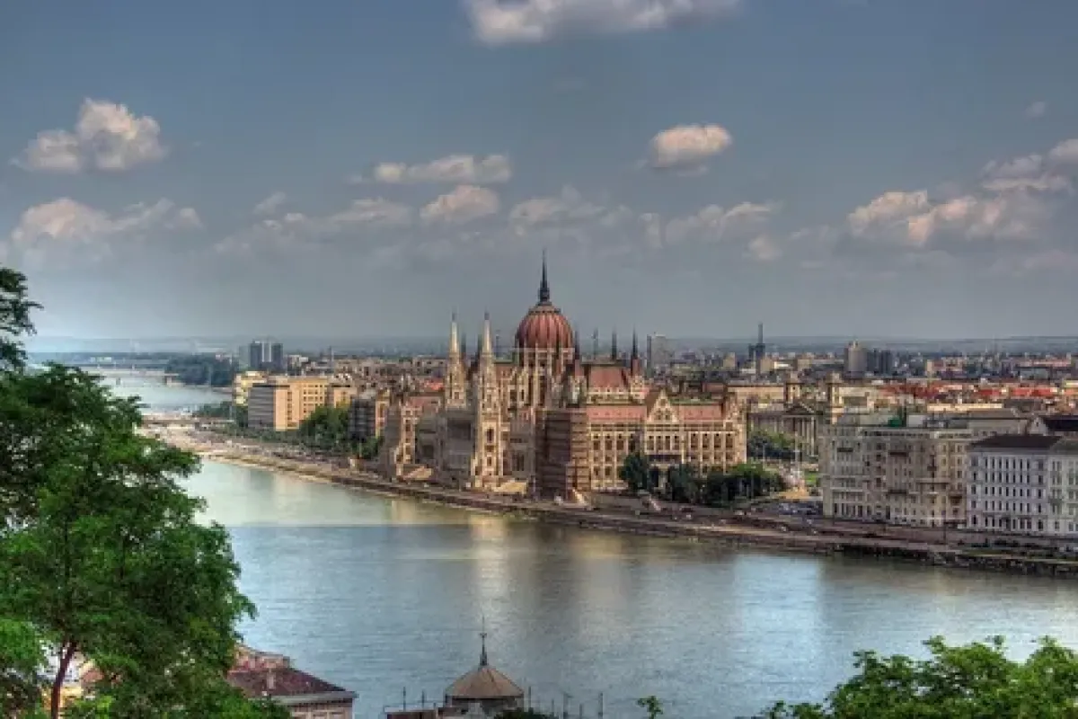 Valencia - Budapesta
