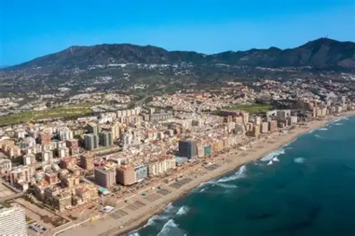 Ungheni - Fuengirola