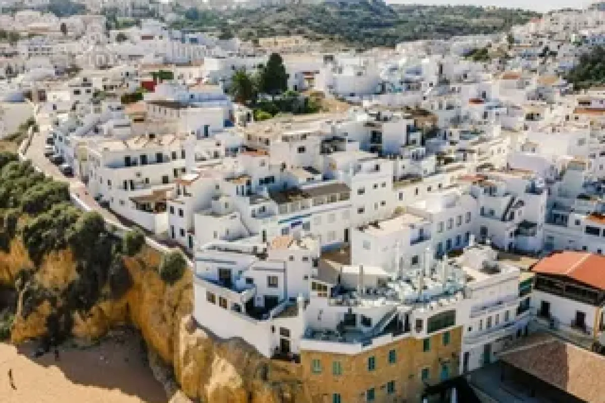 Arad - Albufeira