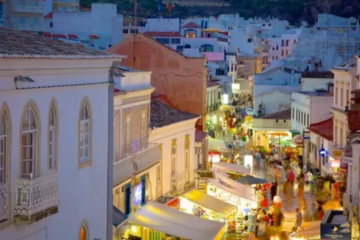 Adjud - Albufeira